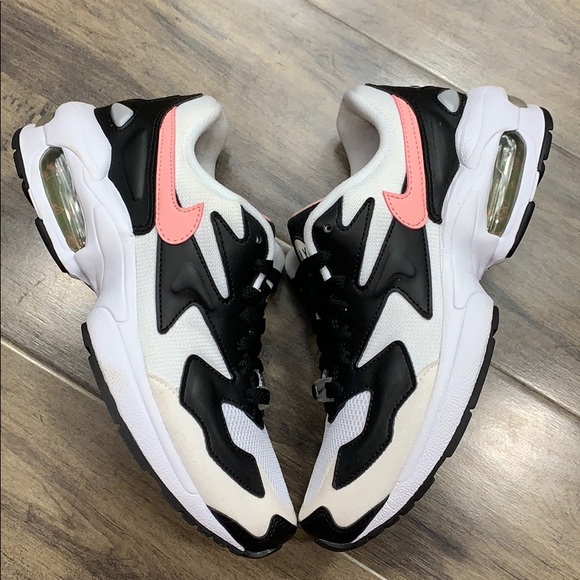 • NIKE AIR MAX2 LIGHT white/bleached coral-black W - Picture 4 of 16
